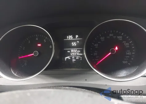 2015 Volkswagen Jetta 1.8T Se из США, поврежденный, VIN 3VWD17AJ5FM262758